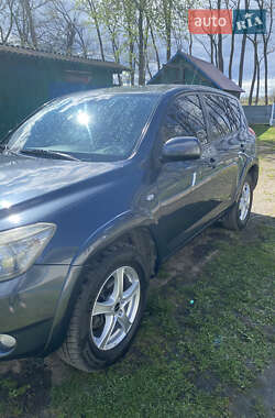 Внедорожник / Кроссовер Toyota RAV4 2007 в 