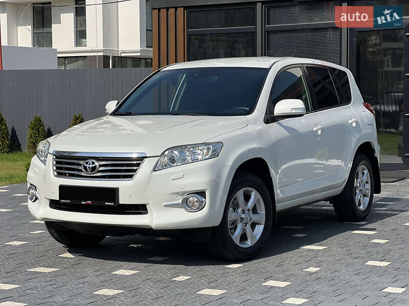 Toyota RAV4 2010