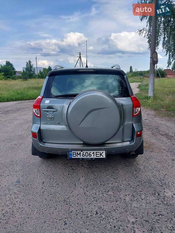 Позашляховик / Кросовер Toyota RAV4 2006 в Охтирці