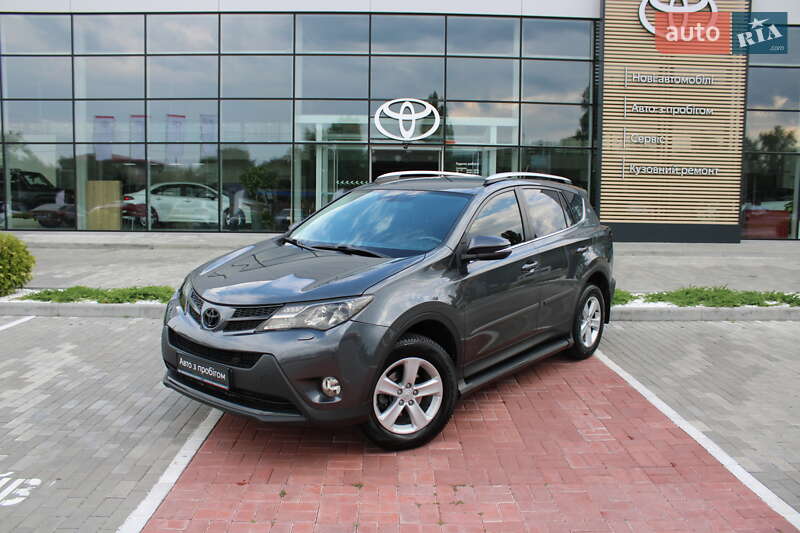 Позашляховик / Кросовер Toyota RAV4 2014 в Черкасах