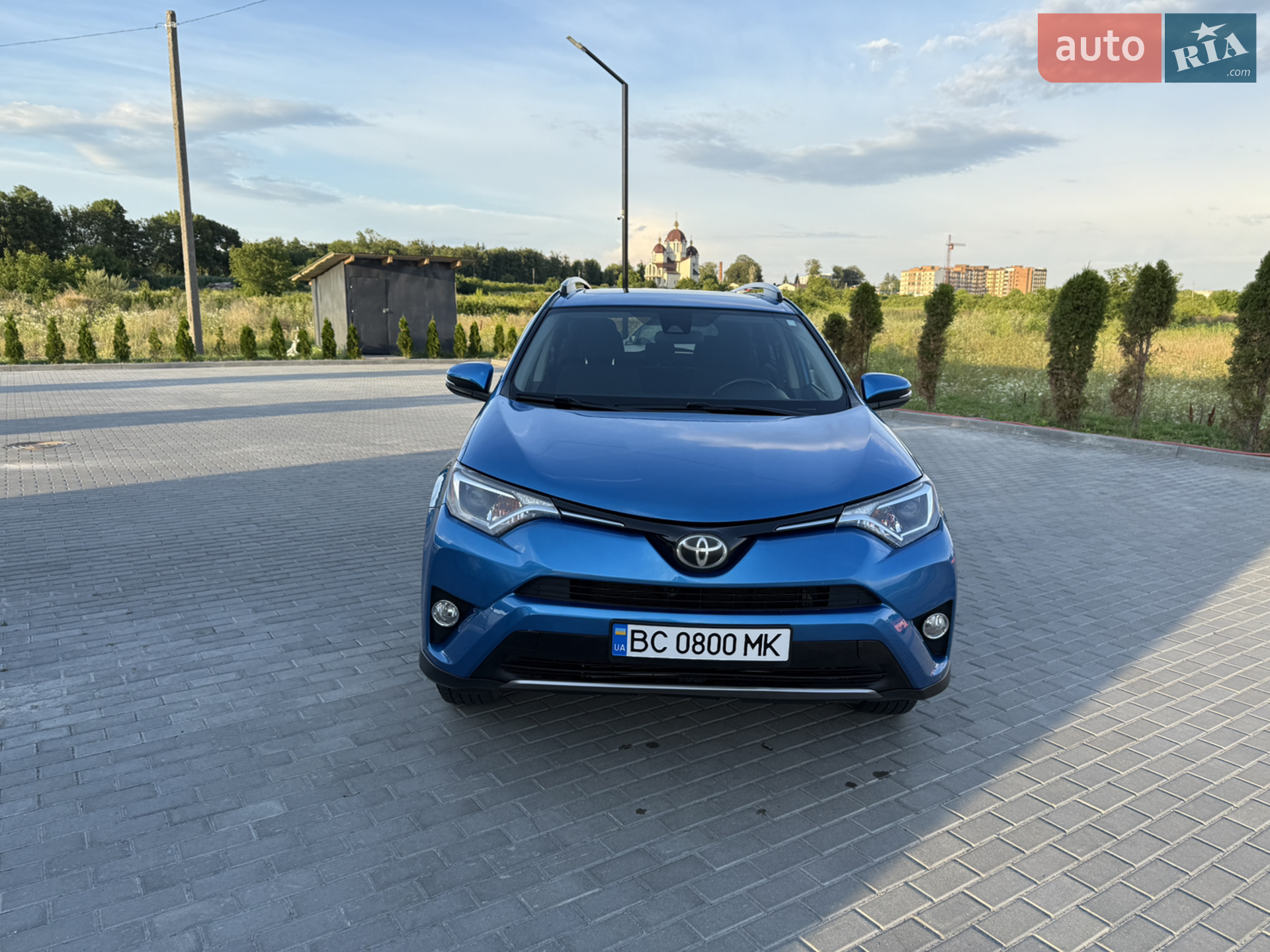 2017 Toyota RAV 4 - мініатюра 12