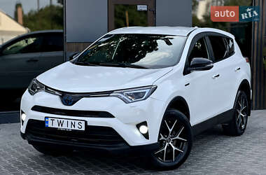 Внедорожник / Кроссовер Toyota RAV4 2017 в Одессе