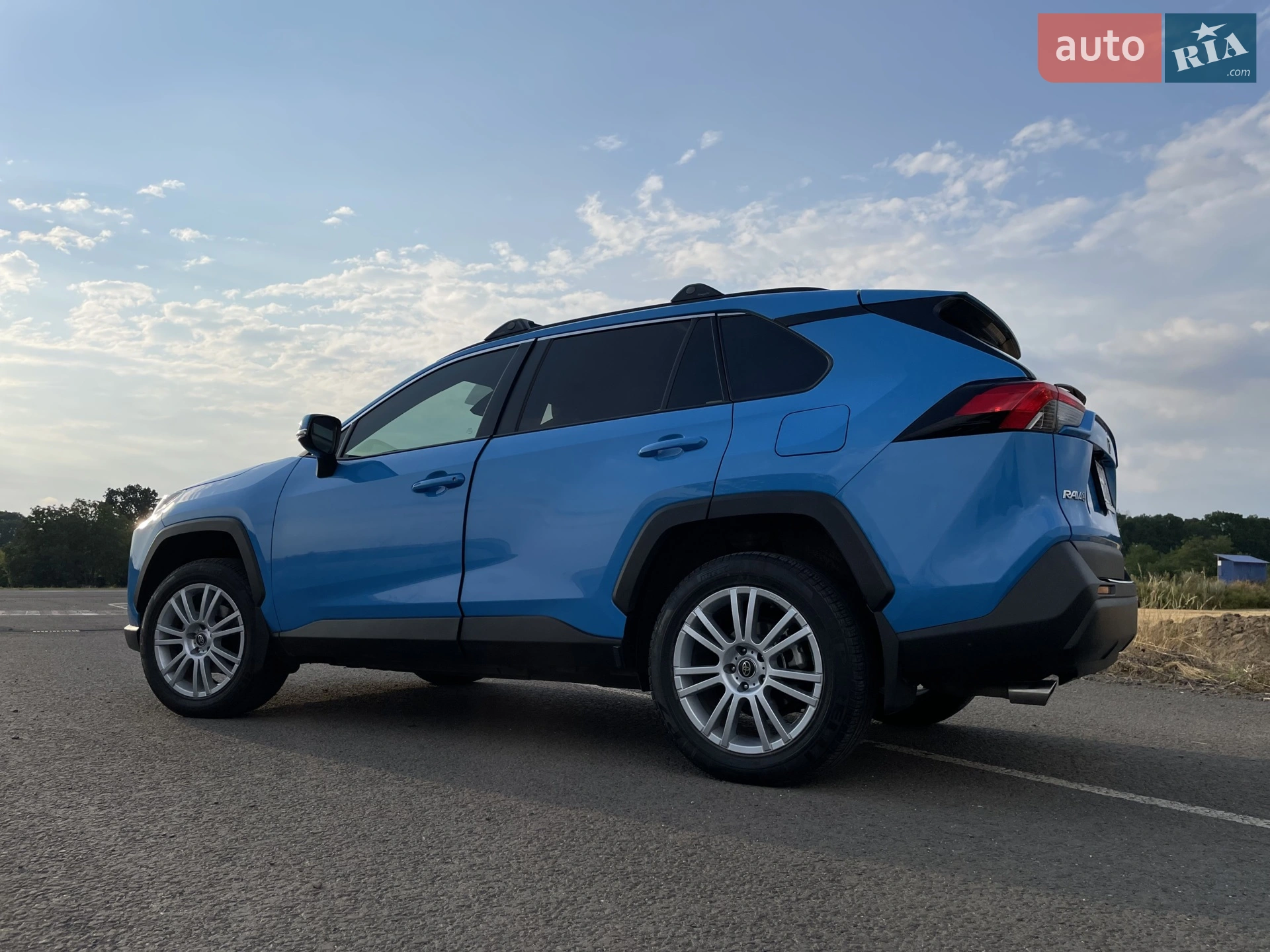 2021 Toyota RAV 4 - мініатюра 21