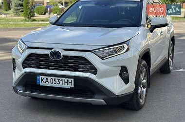 Внедорожник / Кроссовер Toyota RAV4 2021 в Киеве