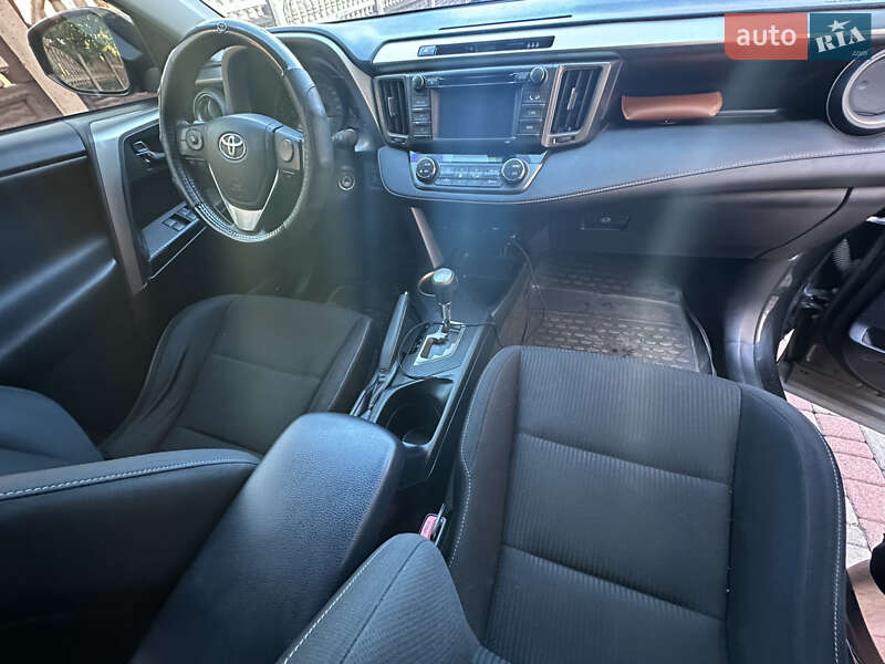 Позашляховик / Кросовер Toyota RAV4 2013 в Ковелі фото 15 Позашляховик / Кросовер Toyota RAV4 2013 в Ковелі