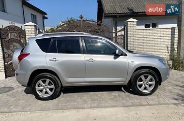 Позашляховик / Кросовер Toyota RAV4 2008 в Івано-Франківську