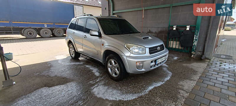 Внедорожник / Кроссовер Toyota RAV4 2001 в Берегово фото 12 Внедорожник / Кроссовер Toyota RAV4 2001 в Берегово