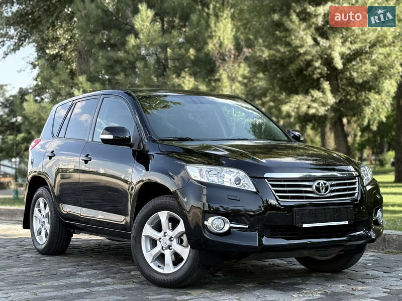 Toyota RAV4 2010