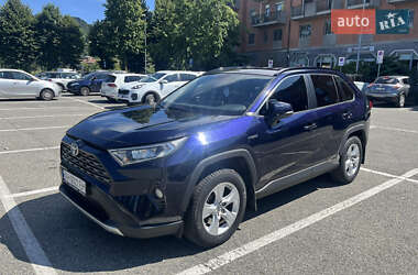 Позашляховик / Кросовер Toyota RAV4 2019 в Одесі