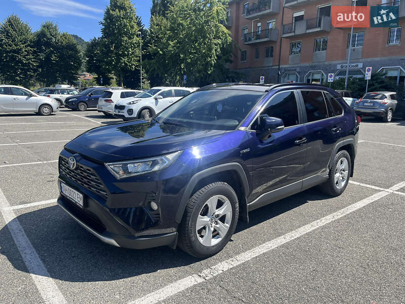 Позашляховик / Кросовер Toyota RAV4 2019 в Одесі