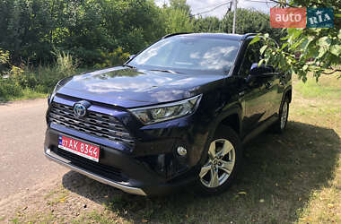 Позашляховик / Кросовер Toyota RAV4 2019 в Чернігові
