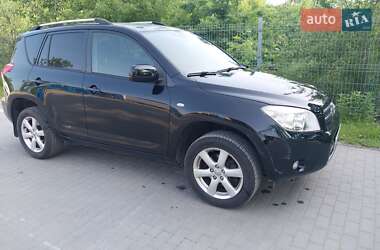 Внедорожник / Кроссовер Toyota RAV4 2008 в Ивано-Франковске