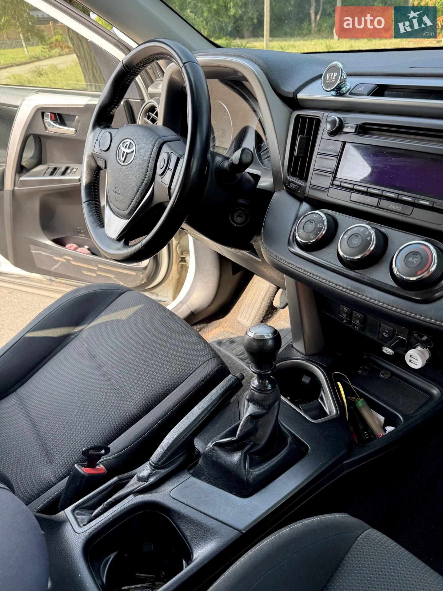 2018 Toyota RAV 4 - мініатюра 15