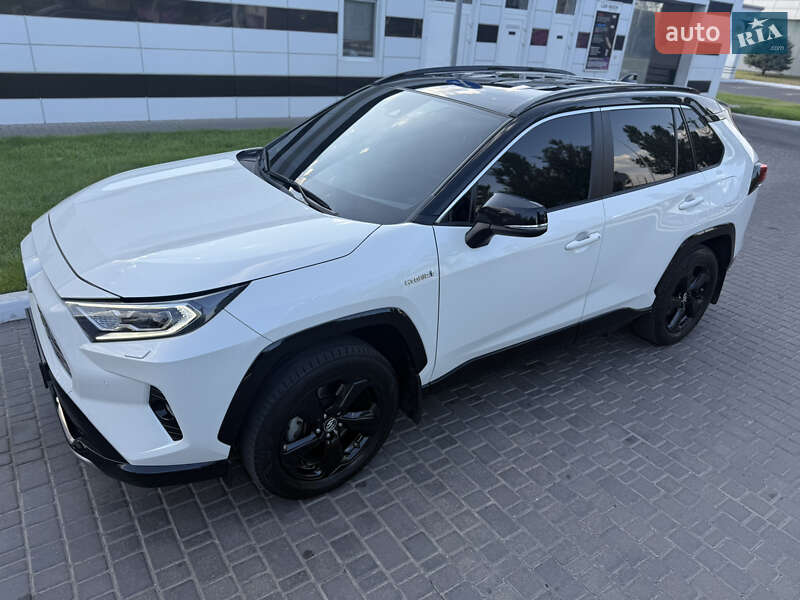 Позашляховик / Кросовер Toyota RAV4 2019 в Одесі