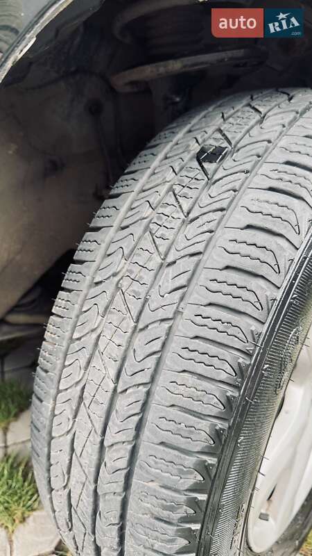 Позашляховик / Кросовер Toyota RAV4 2007 в Києві фото 72 Позашляховик / Кросовер Toyota RAV4 2007 в Києві