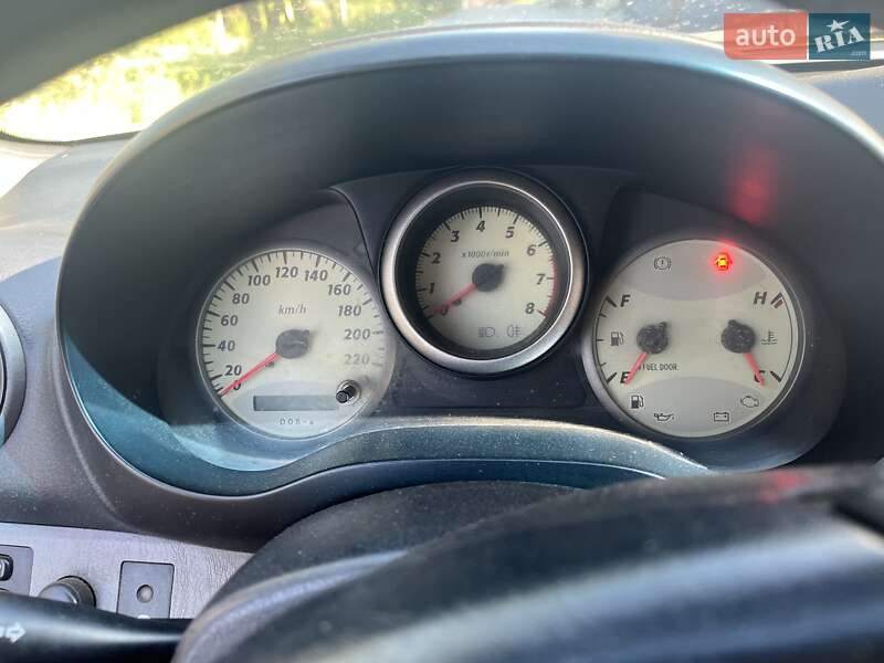 Позашляховик / Кросовер Toyota RAV4 2000 в Слов'янську