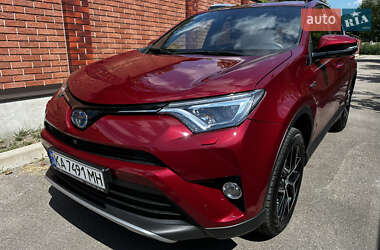 Позашляховик / Кросовер Toyota RAV4 2018 в Києві