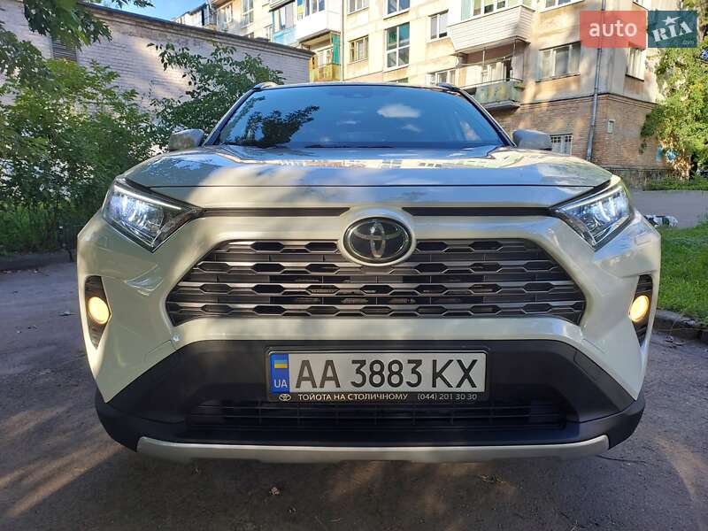 Toyota RAV4 2019