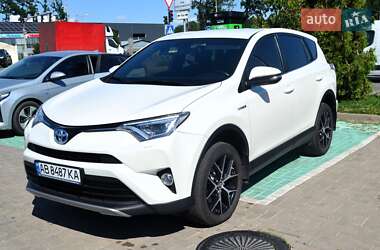 Внедорожник / Кроссовер Toyota RAV4 2017 в Виннице
