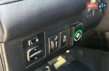 Внедорожник / Кроссовер Toyota RAV4 2013 в 
