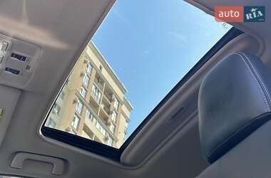 Внедорожник / Кроссовер Toyota RAV4 2013 в 