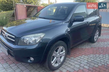 Позашляховик / Кросовер Toyota RAV4 2008 в Коростишеві