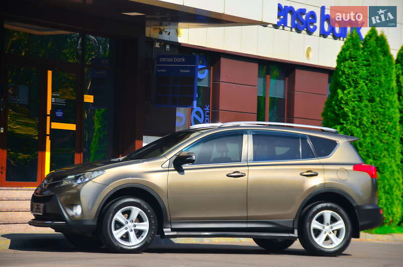 Toyota RAV4 2014