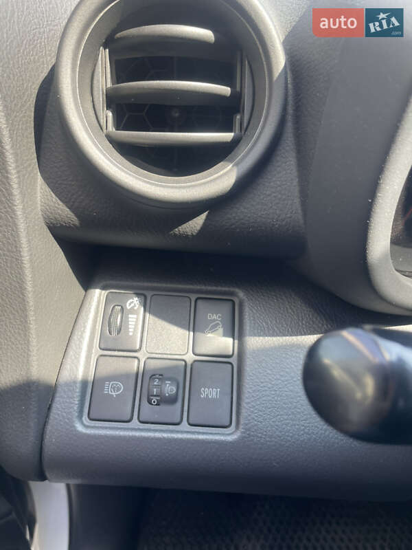 Внедорожник / Кроссовер Toyota RAV4 2012 в Одессе