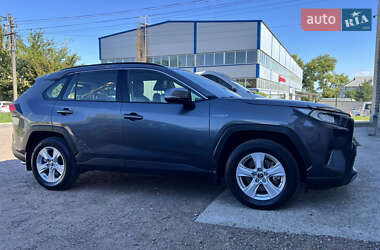 Внедорожник / Кроссовер Toyota RAV4 2019 в Бердичеве