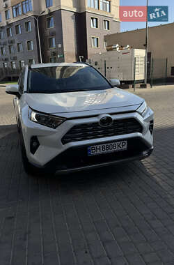 Позашляховик / Кросовер Toyota RAV4 2022 в Одесі