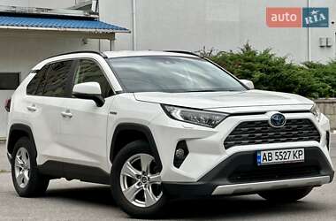 Внедорожник / Кроссовер Toyota RAV4 2021 в Виннице