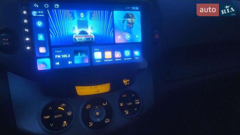 Позашляховик / Кросовер Toyota RAV4 2008 в Одесі фото 14 Позашляховик / Кросовер Toyota RAV4 2008 в Одесі