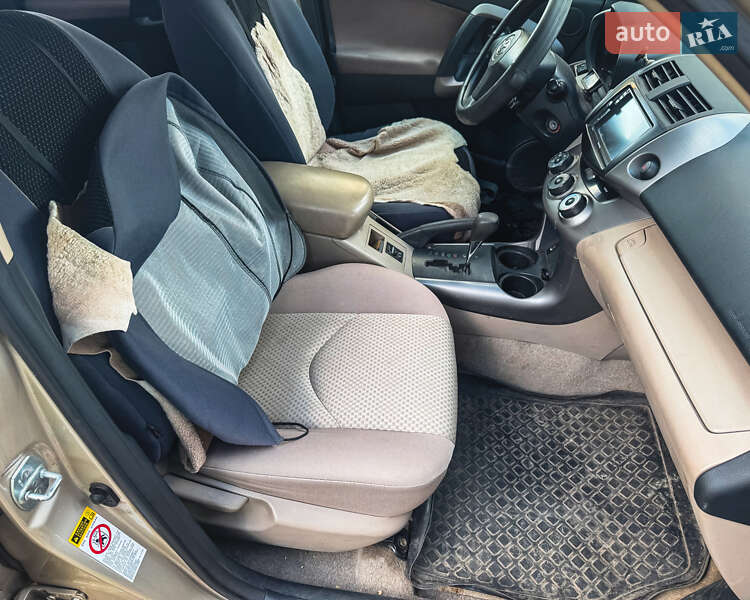 Внедорожник / Кроссовер Toyota RAV4 2007 в Киеве