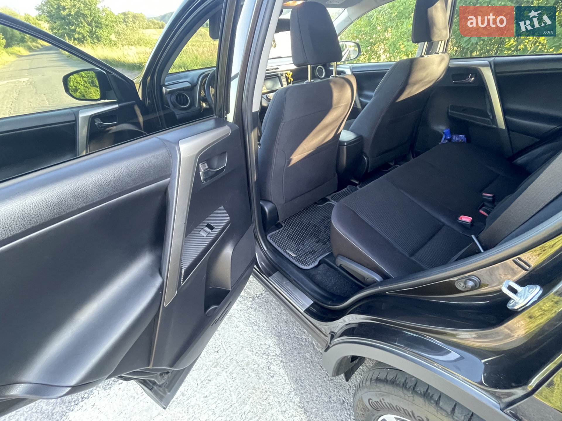 2015 Toyota RAV 4 - мініатюра 10