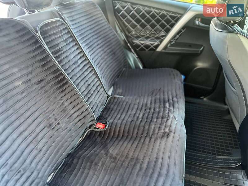 Позашляховик / Кросовер Toyota RAV4 2015 в Могилів-Подільському фото 23 Позашляховик / Кросовер Toyota RAV4 2015 в Могилів-Подільському