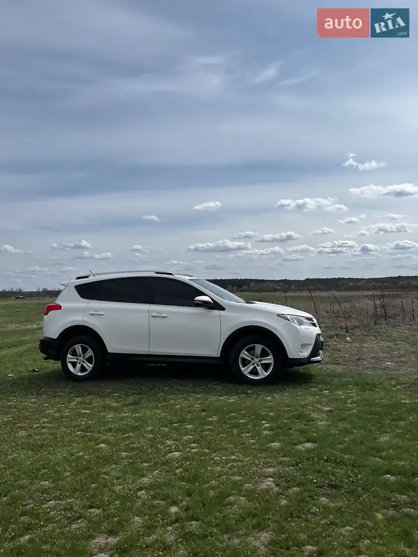 Toyota RAV4 2013