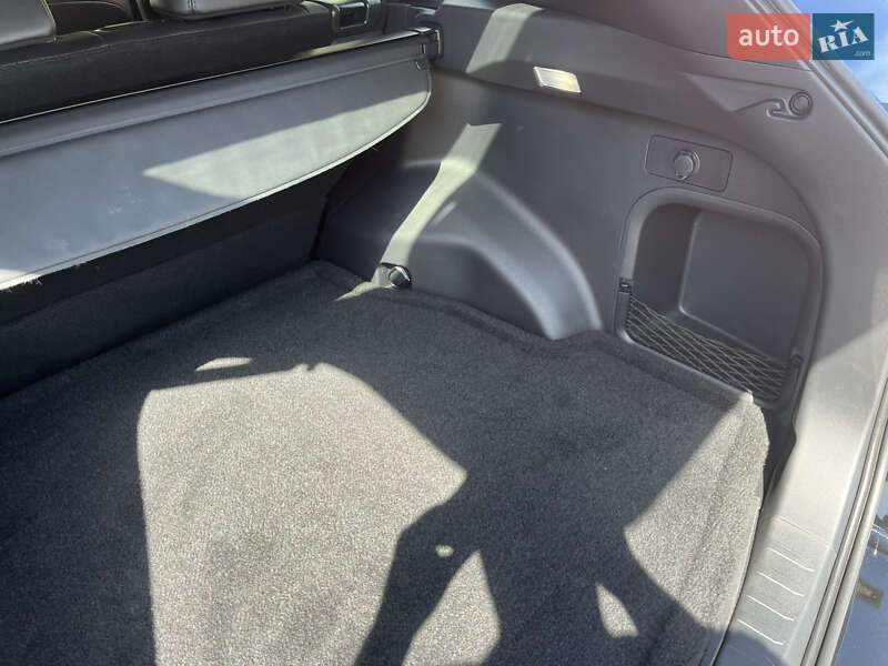 Позашляховик / Кросовер Toyota RAV4 2024 в Києві