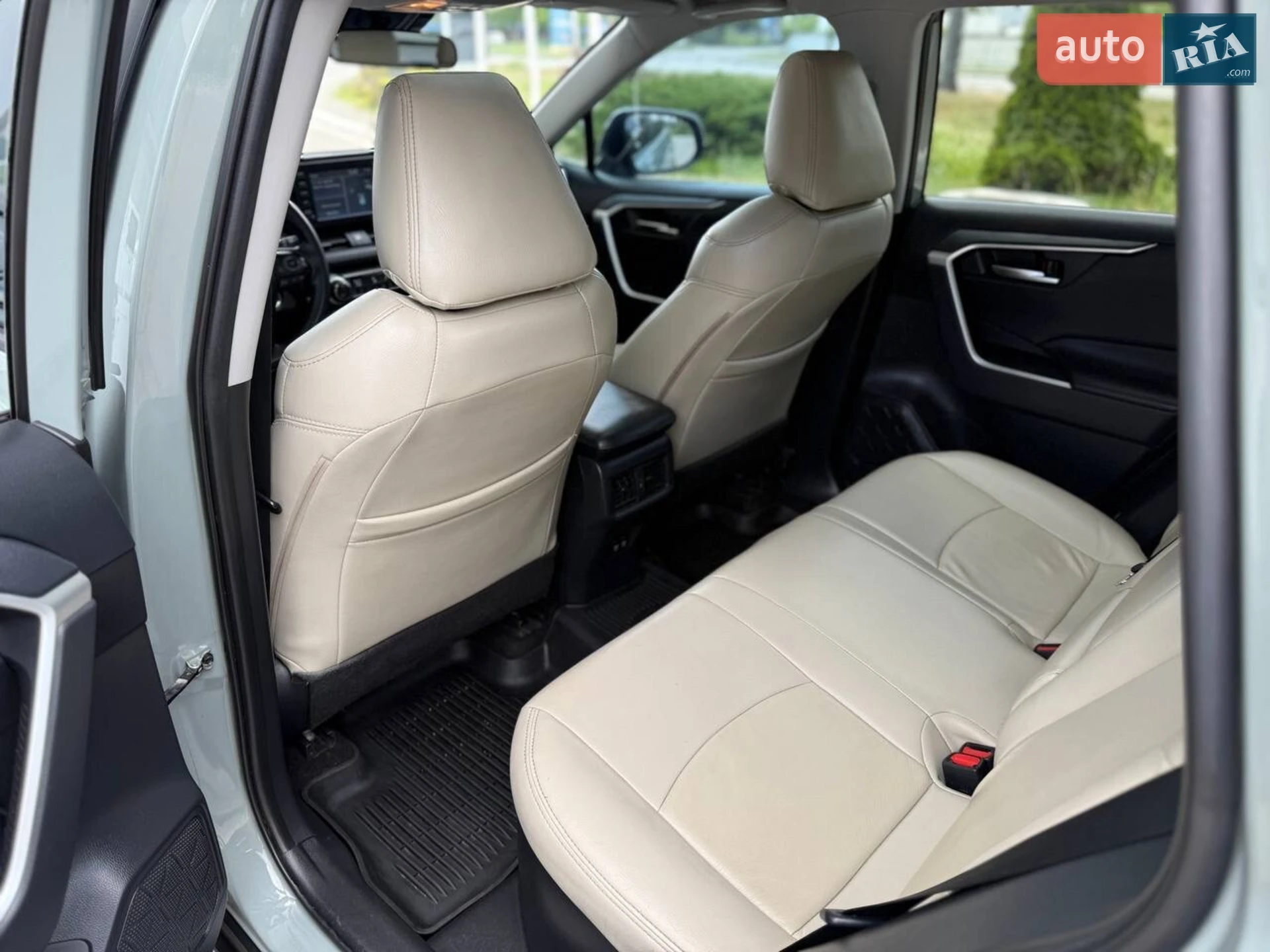 2019 Toyota RAV 4 - мініатюра 44