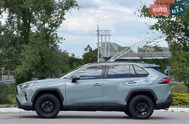 Позашляховик / Кросовер Toyota RAV4 2019 в Києві