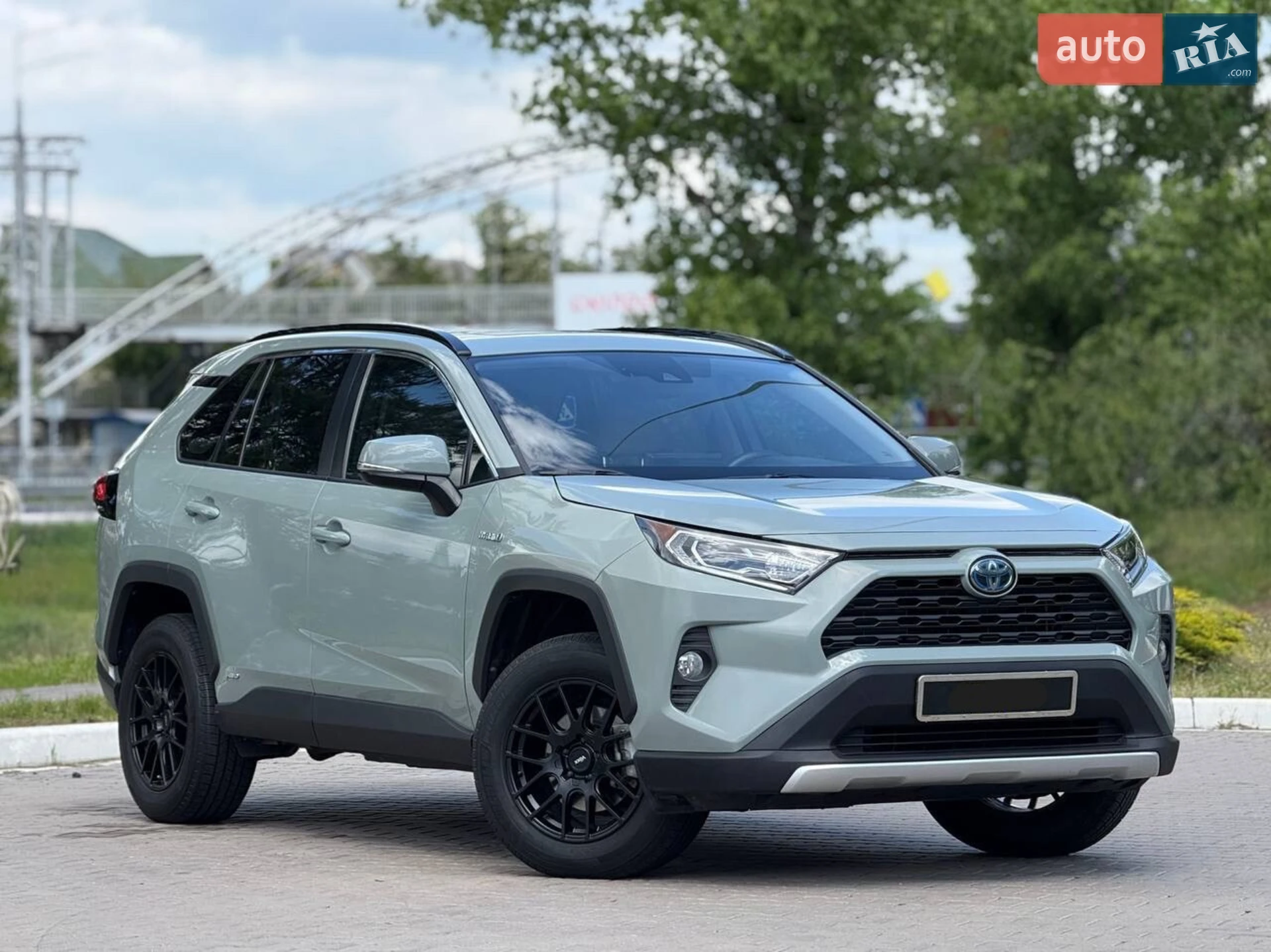 2019 Toyota RAV 4 - фото 1