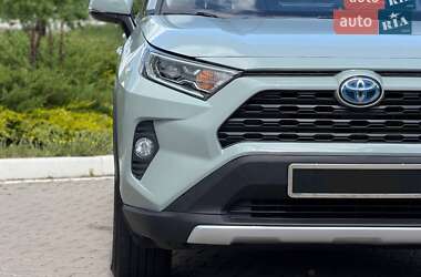 Позашляховик / Кросовер Toyota RAV4 2019 в Києві