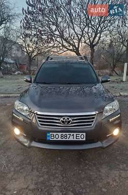 Внедорожник / Кроссовер Toyota RAV4 2011 в Рогатине
