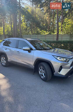 Внедорожник / Кроссовер Toyota RAV4 2023 в Черкассах