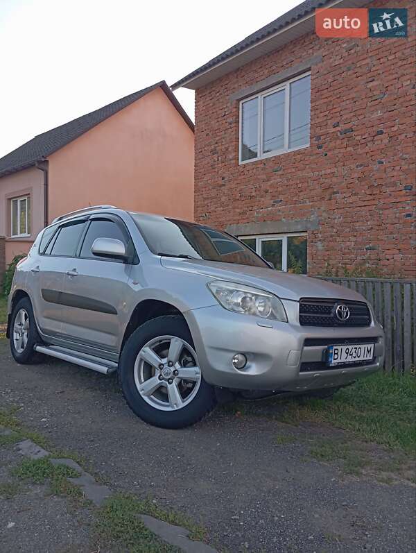 Toyota RAV4 2008