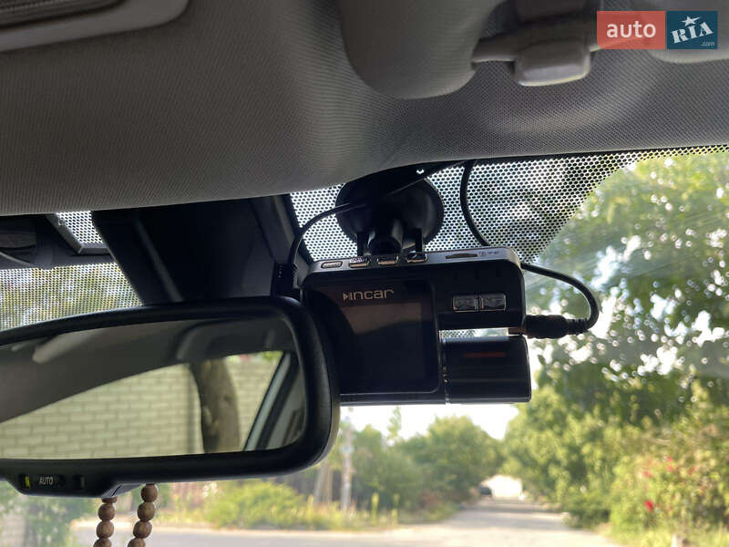 Позашляховик / Кросовер Toyota RAV4 2013 в Дніпрі фото 63 Позашляховик / Кросовер Toyota RAV4 2013 в Дніпрі