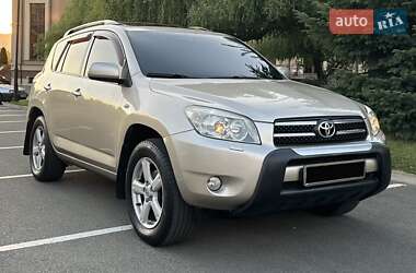 Внедорожник / Кроссовер Toyota RAV4 2006 в Киеве