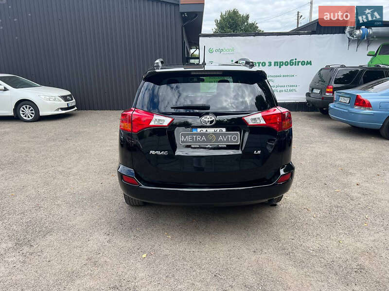 Внедорожник / Кроссовер Toyota RAV4 2015 в Чернигове