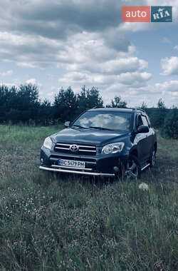 Внедорожник / Кроссовер Toyota RAV4 2007 в 