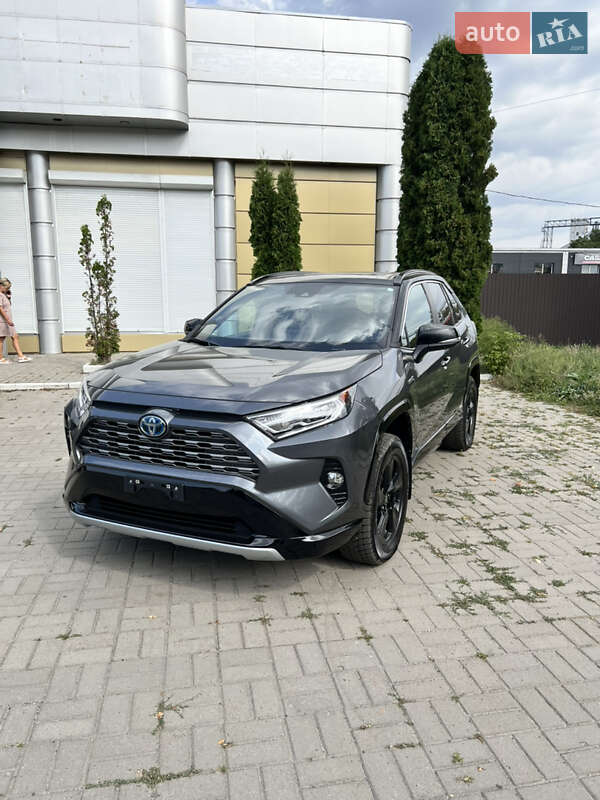 Позашляховик / Кросовер Toyota RAV4 2021 в Умані фото 7 Позашляховик / Кросовер Toyota RAV4 2021 в Умані