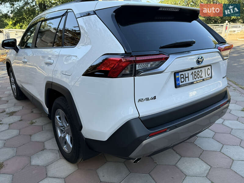 Позашляховик / Кросовер Toyota RAV4 2024 в Одесі фото 5 Позашляховик / Кросовер Toyota RAV4 2024 в Одесі